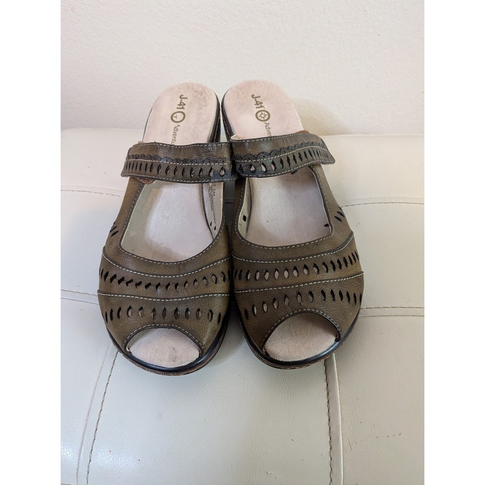 J-41 Adventure On American Olive Green Laser Cut Wedge Sandals KJ12AME58  7.5‎